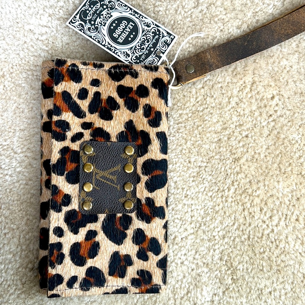 Keep it gypsy new with tag wallet
